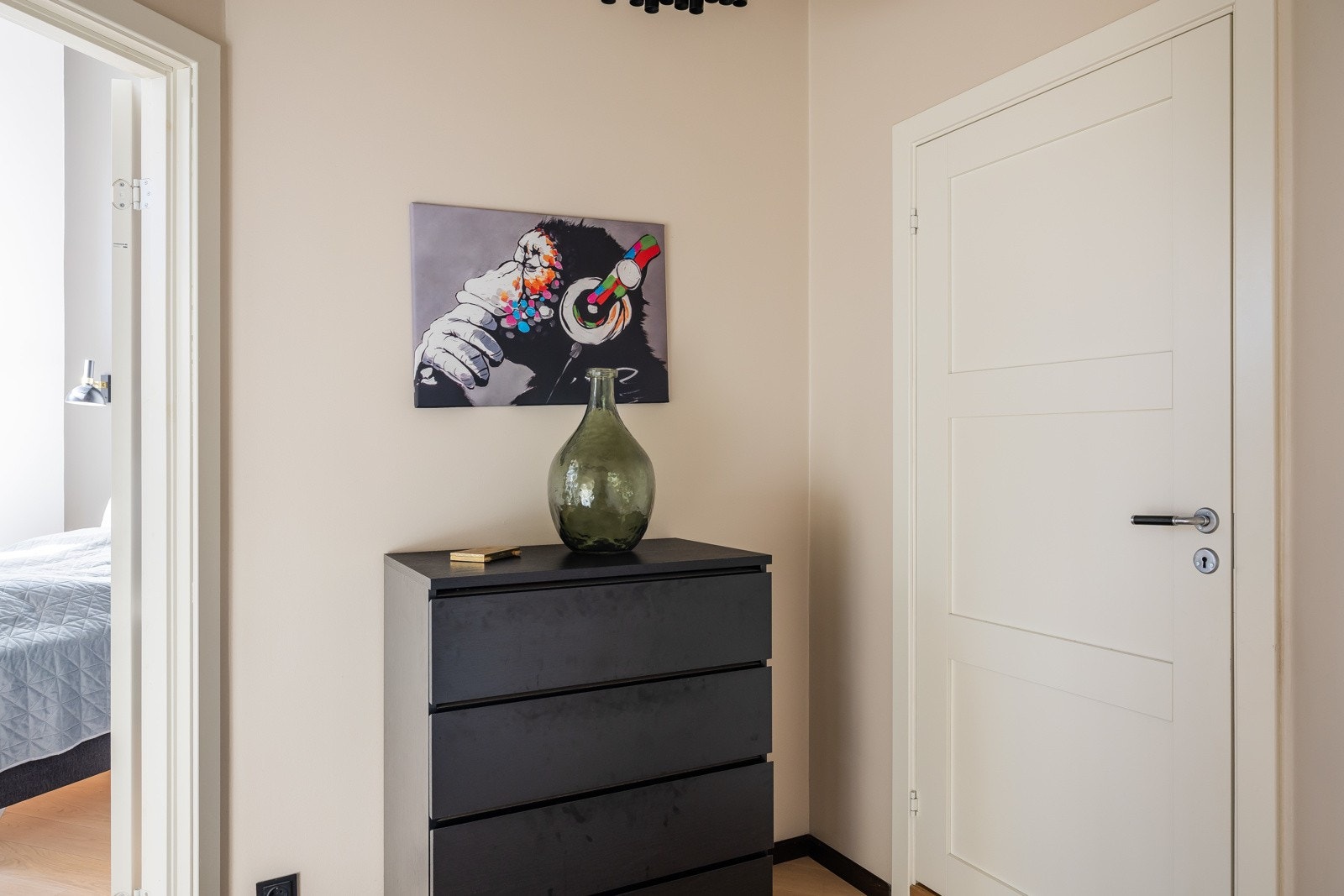 Gang mellom soverom og bad i 2.etg. Galleribilde