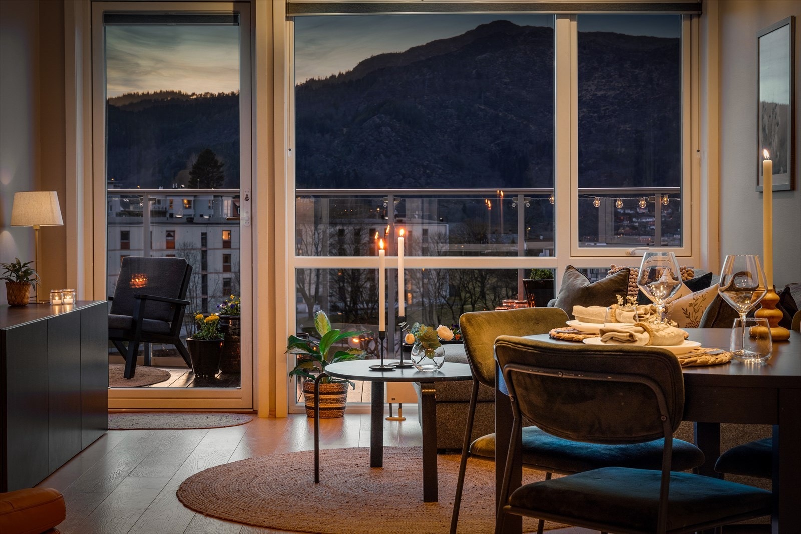 - Rommet måler hele 32,6 m² - Galleribilde
