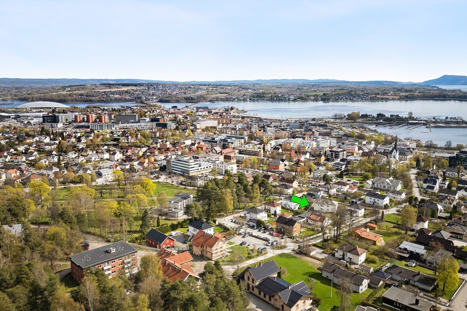 Også kort avstand til Ankerskogen med svømmehall, velværesenter, idrettshall, og friområde. Galleribilde