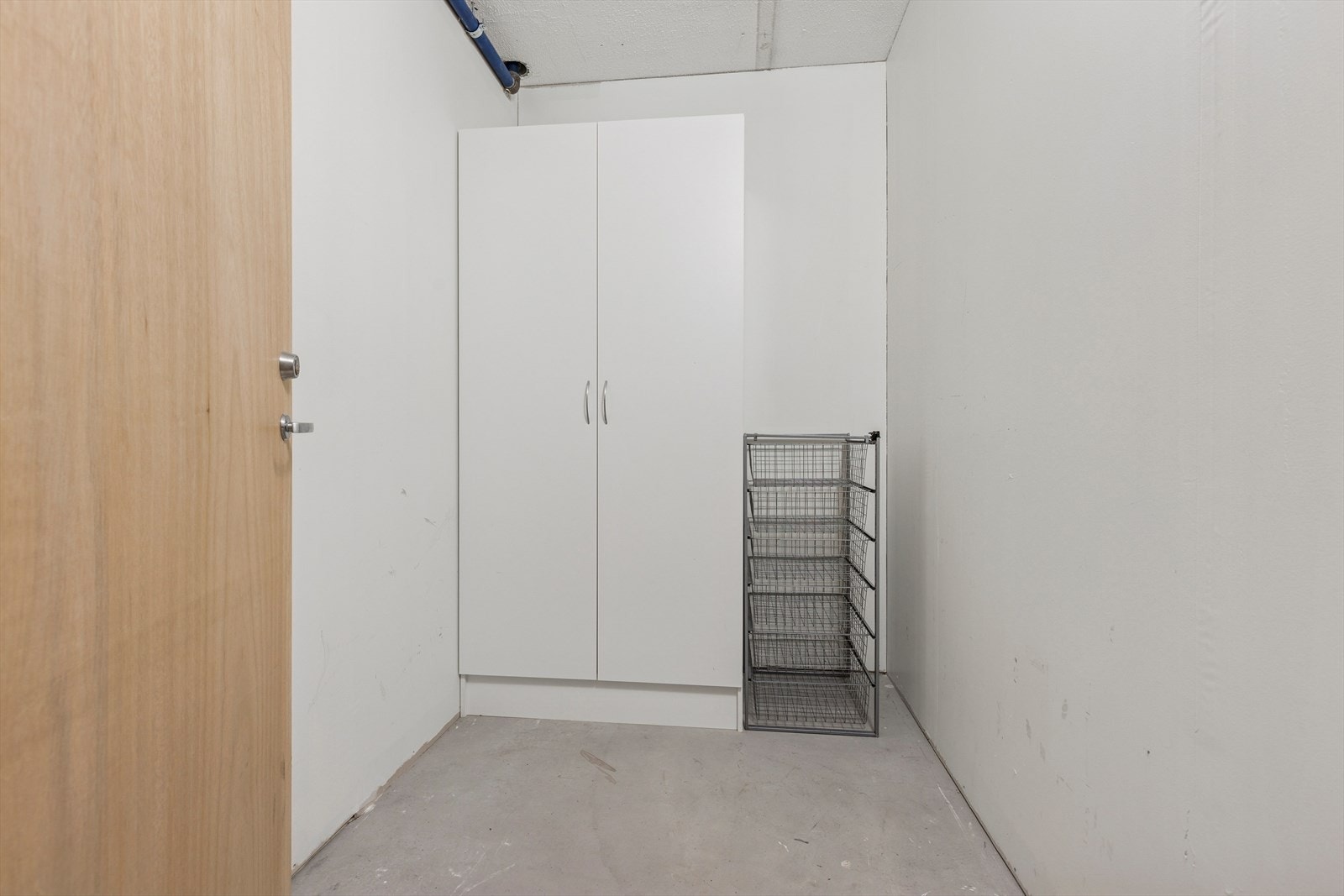 Tilhørende ekstern bod på ca. 4 kvm. beliggende med adkomst fra felles gang. Galleribilde