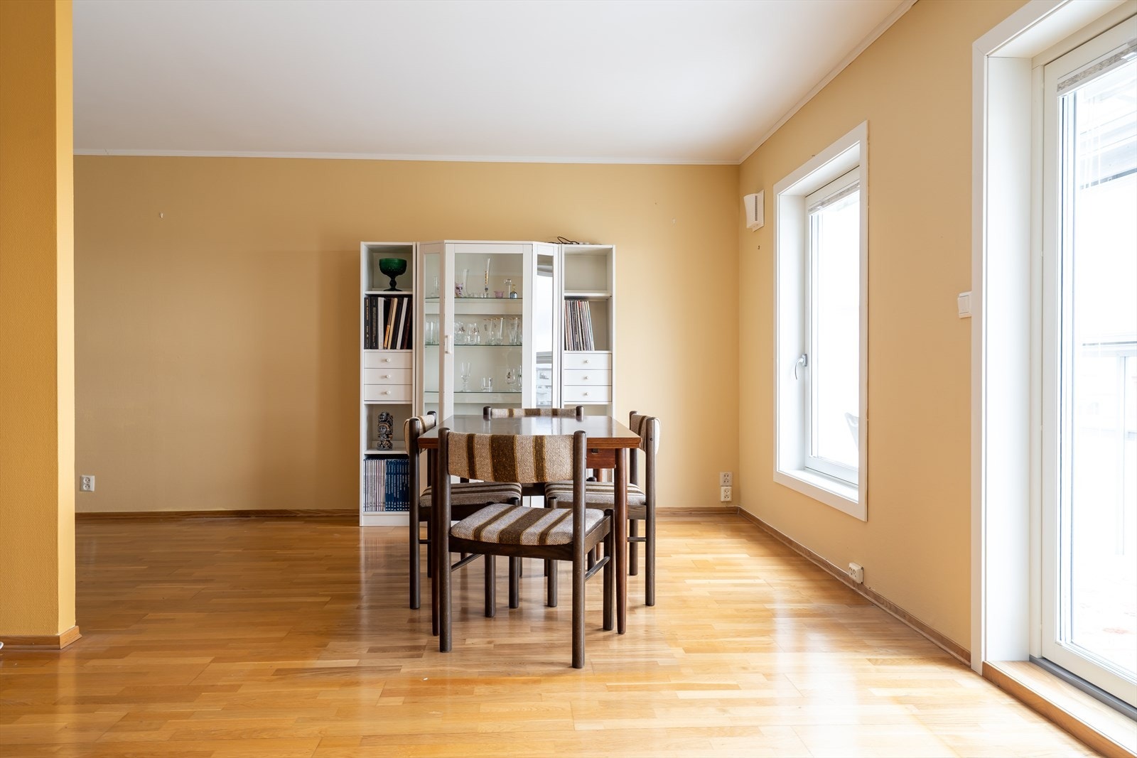 Boligen er velholdt og har kun hatt en eier. Galleribilde