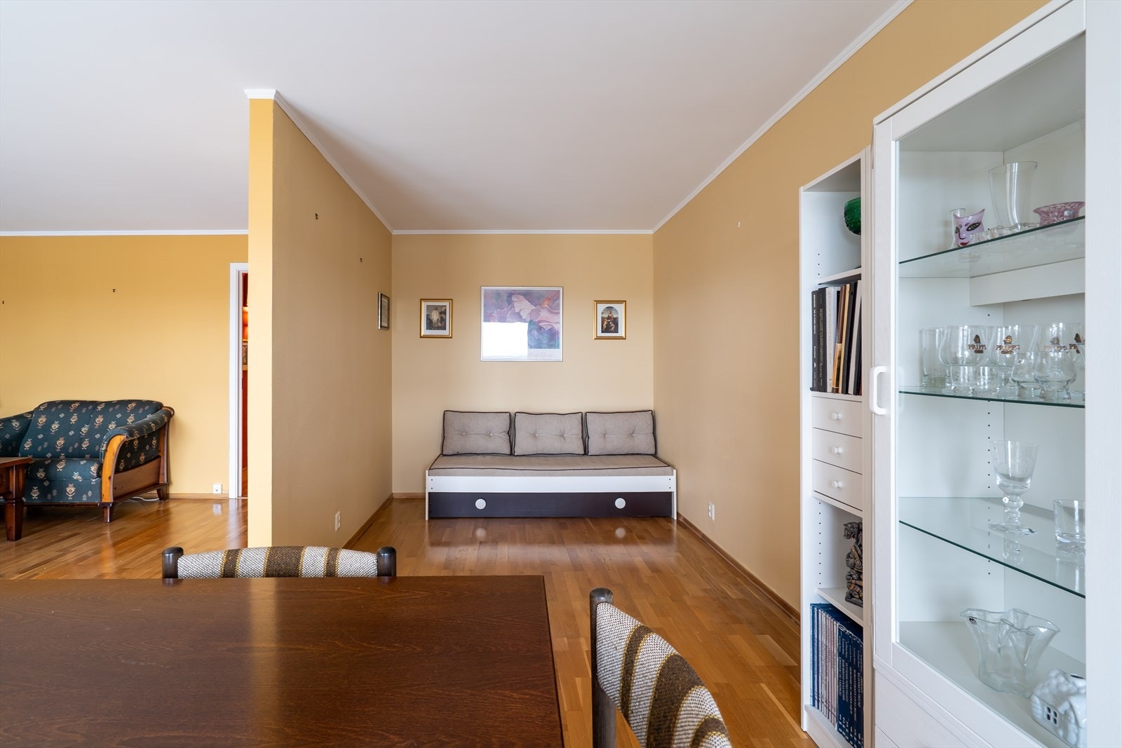 Boligen har generelt behov for oppussing. Galleribilde