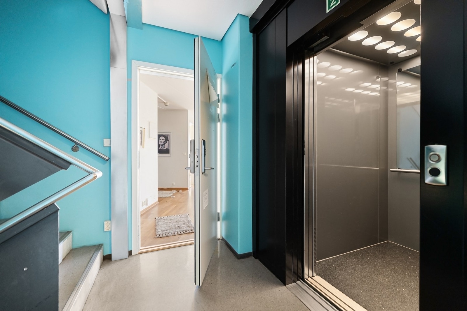 Heisadkomst fra garasjeanlegg opp til leilighetsplan Galleribilde