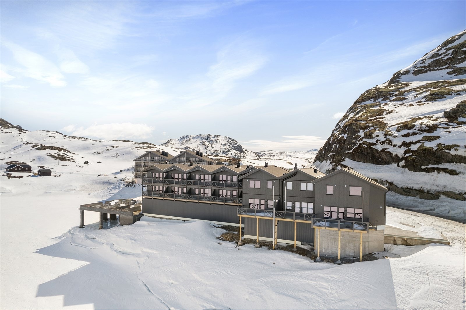 W Eiendomsmegling ved Jostein Mo har gleden av å presentere Eidsbugardvegen 8! Galleribilde