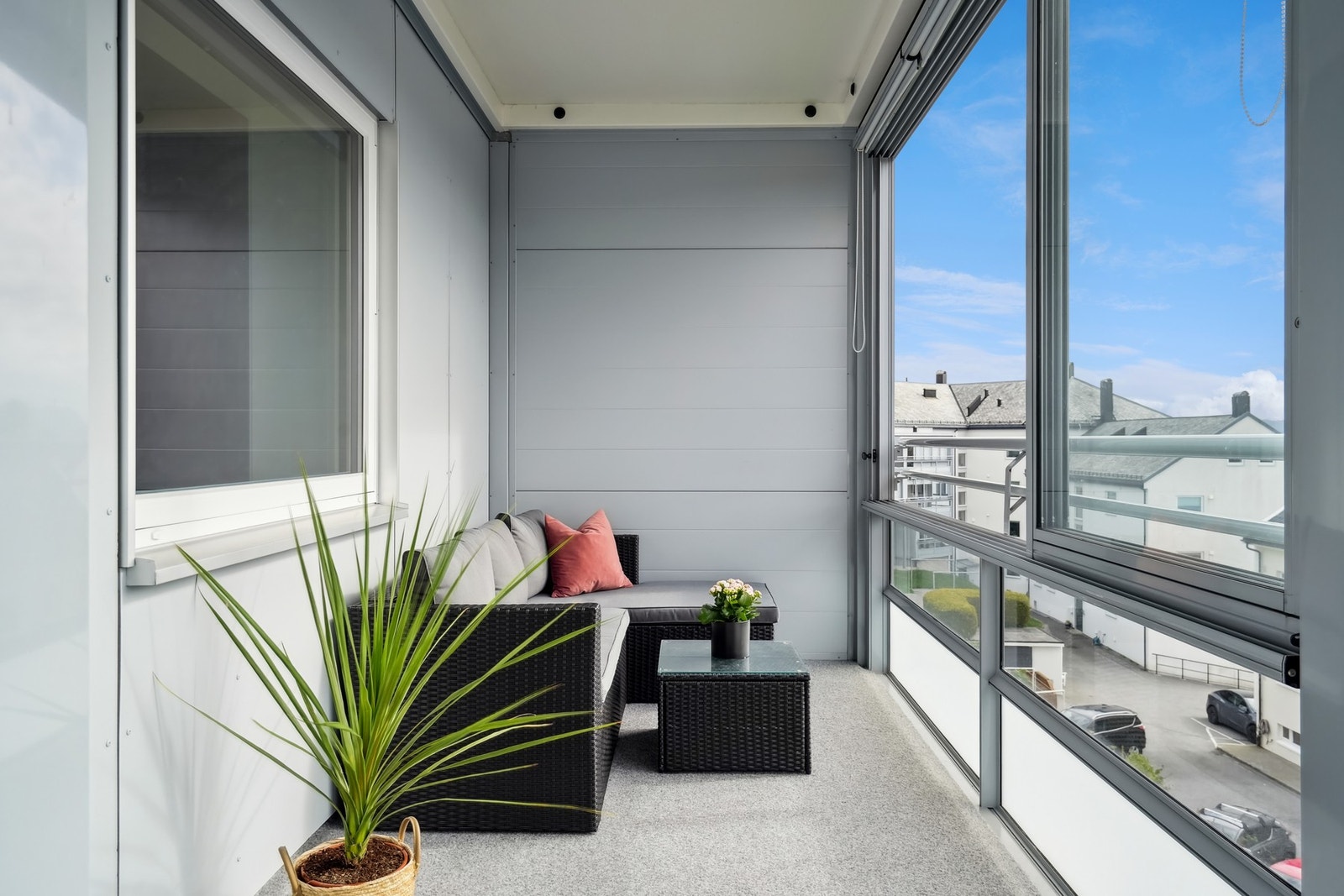 Passer ikke den oppsatte fellesvisningen? Ta kontakt med megler for å avtale en privatvisning. Knut Øyvind Grytten | 932 01 698 | kg@eie.no Galleribilde