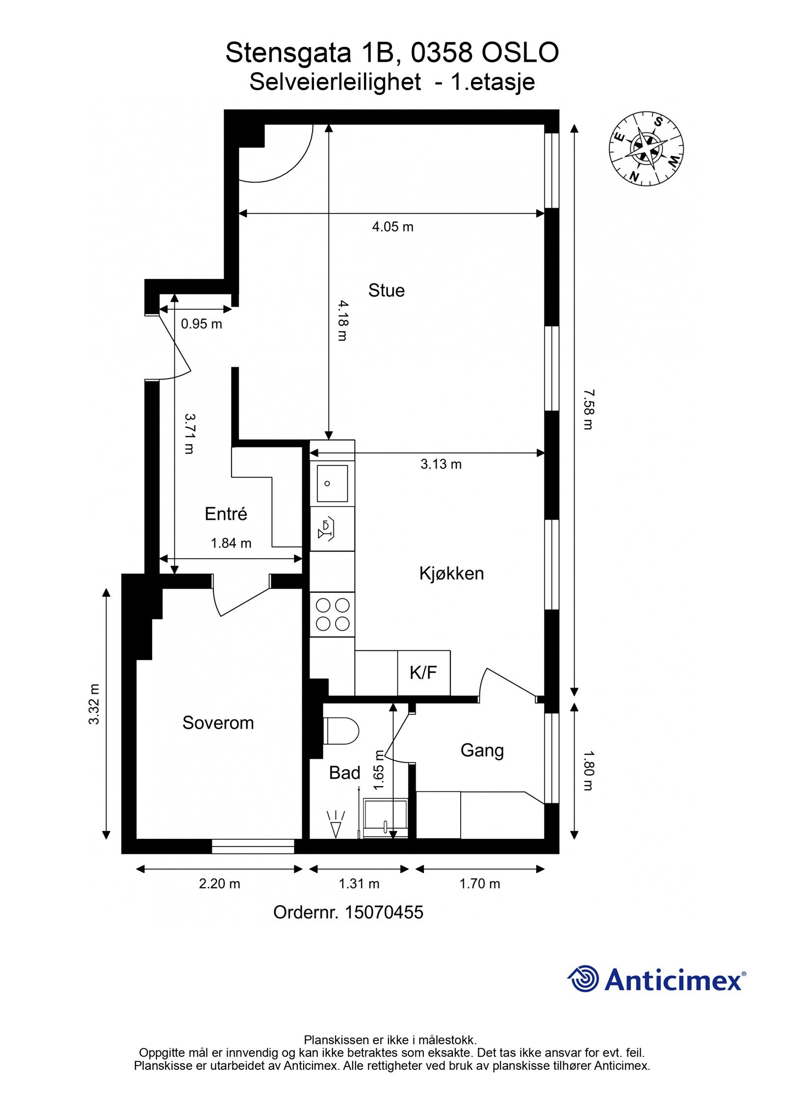 Vi kjører på med boligens planskisse med én gang, slik at du får orientert deg litt før du blar videre.I tillegg til innvendige arealer disponerer boligen to boder. Galleribilde
