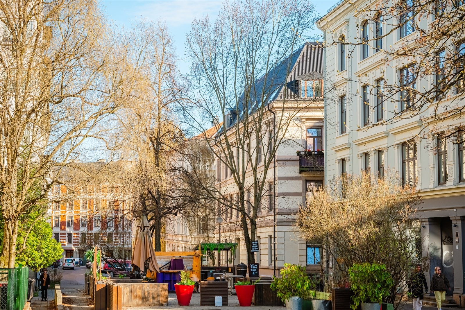 Hegdehaugsveien er en blindgate med lite om ingen trafkk Galleribilde