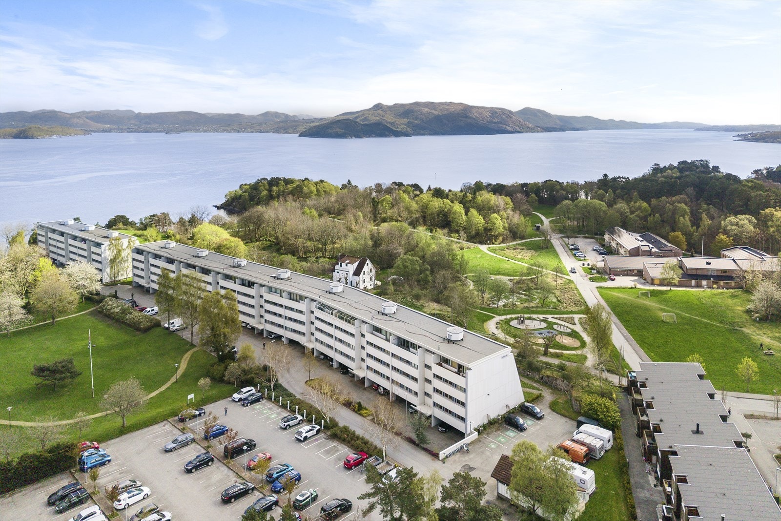 - Her bor man nært på natur og sentrumskjernen - Galleribilde