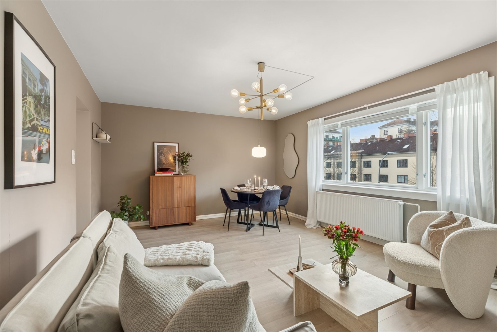 Leiligheten har en meget sentral og attraktiv beliggenhet ved populære Alexander Kiellands plass og St. Hanshaugen. Galleribilde