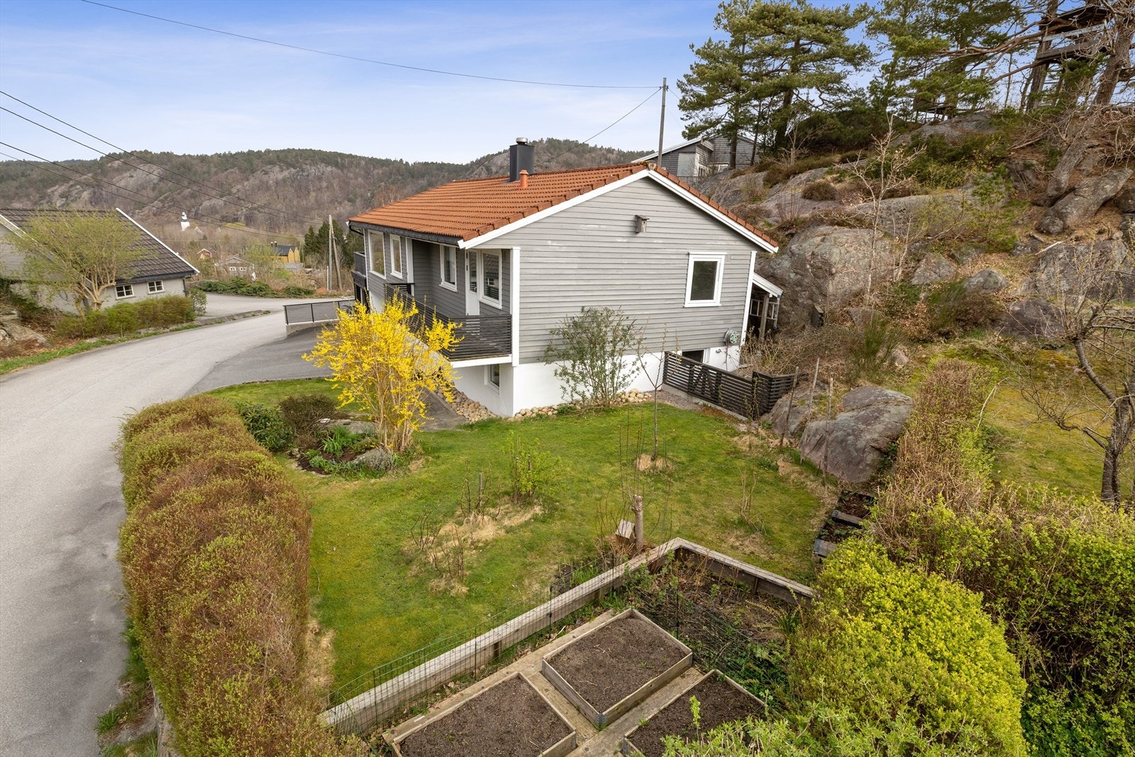 Pent opparbeidet uteområde. Galleribilde