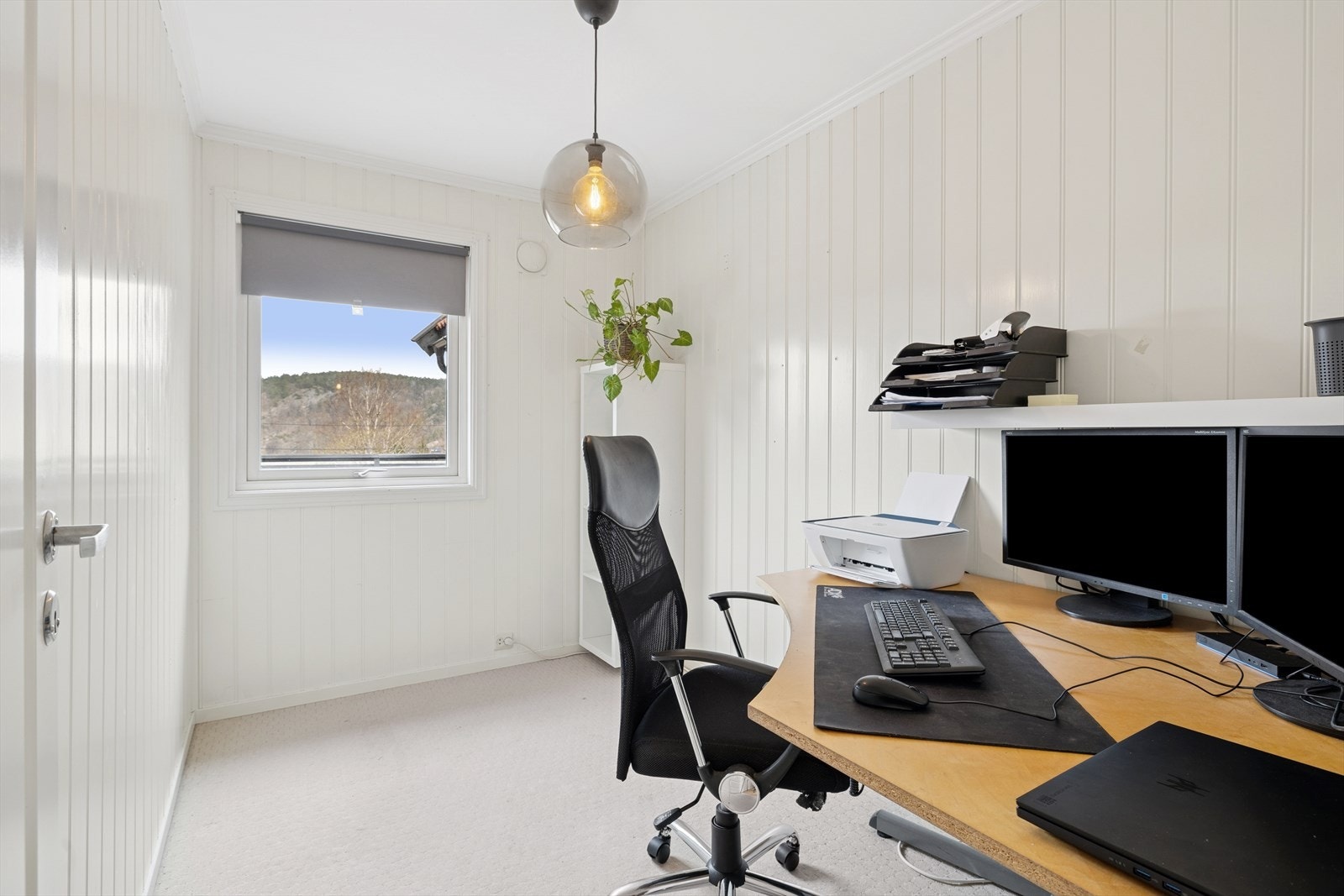 Soverom 4. Passer ypperlig som barnerom, gjesterom eller kontor. Galleribilde