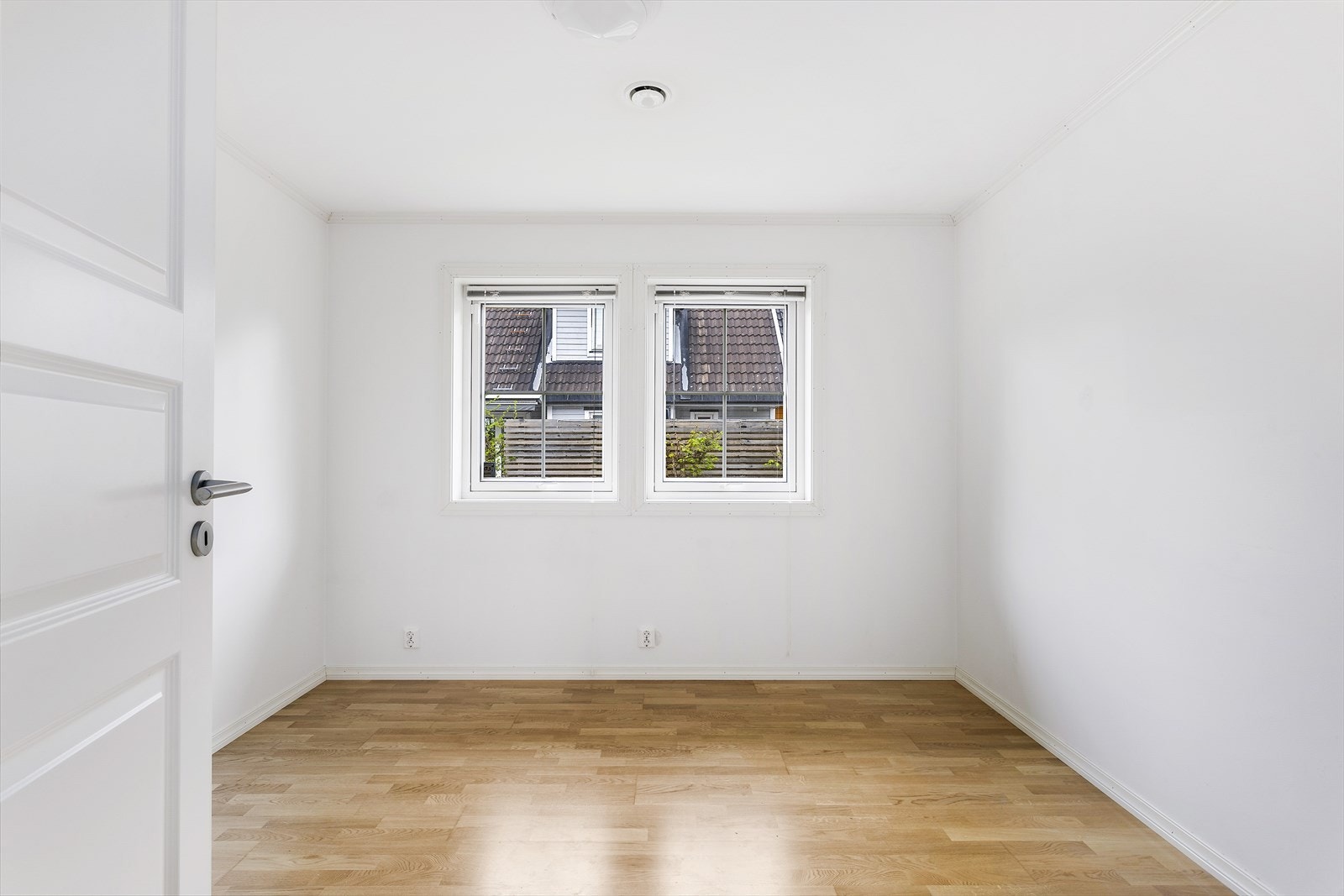 Rommet egner seg godt som kontor, gjesterom eller barnerom. Galleribilde