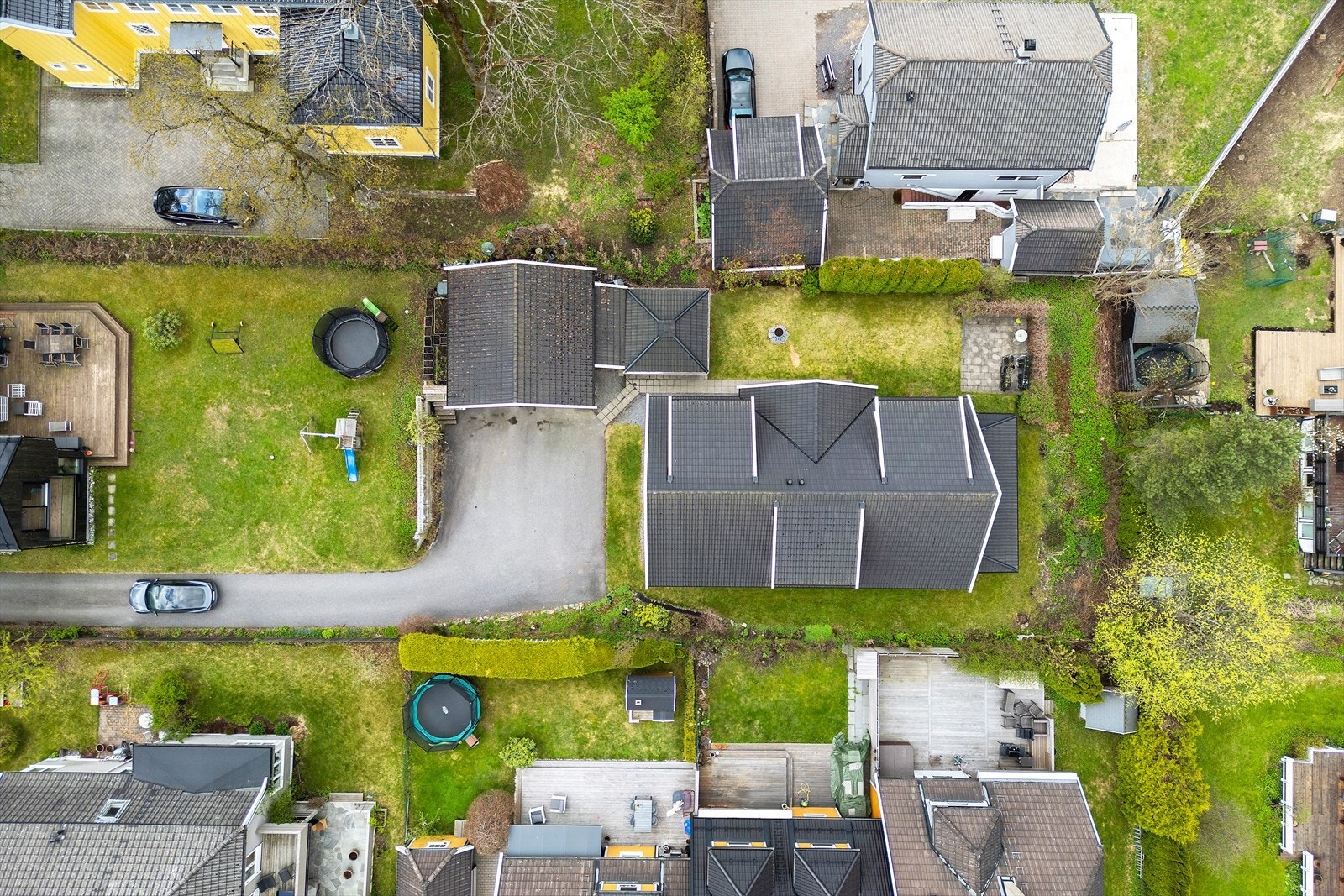 Tomten sett ovenfra. Galleribilde