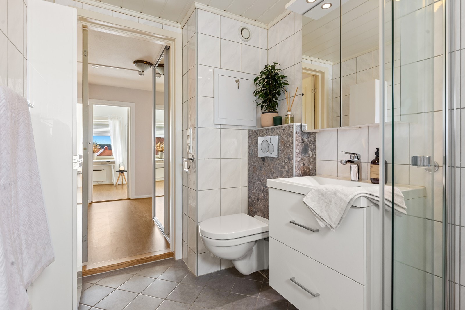 Her er det varme i gulvet Galleribilde