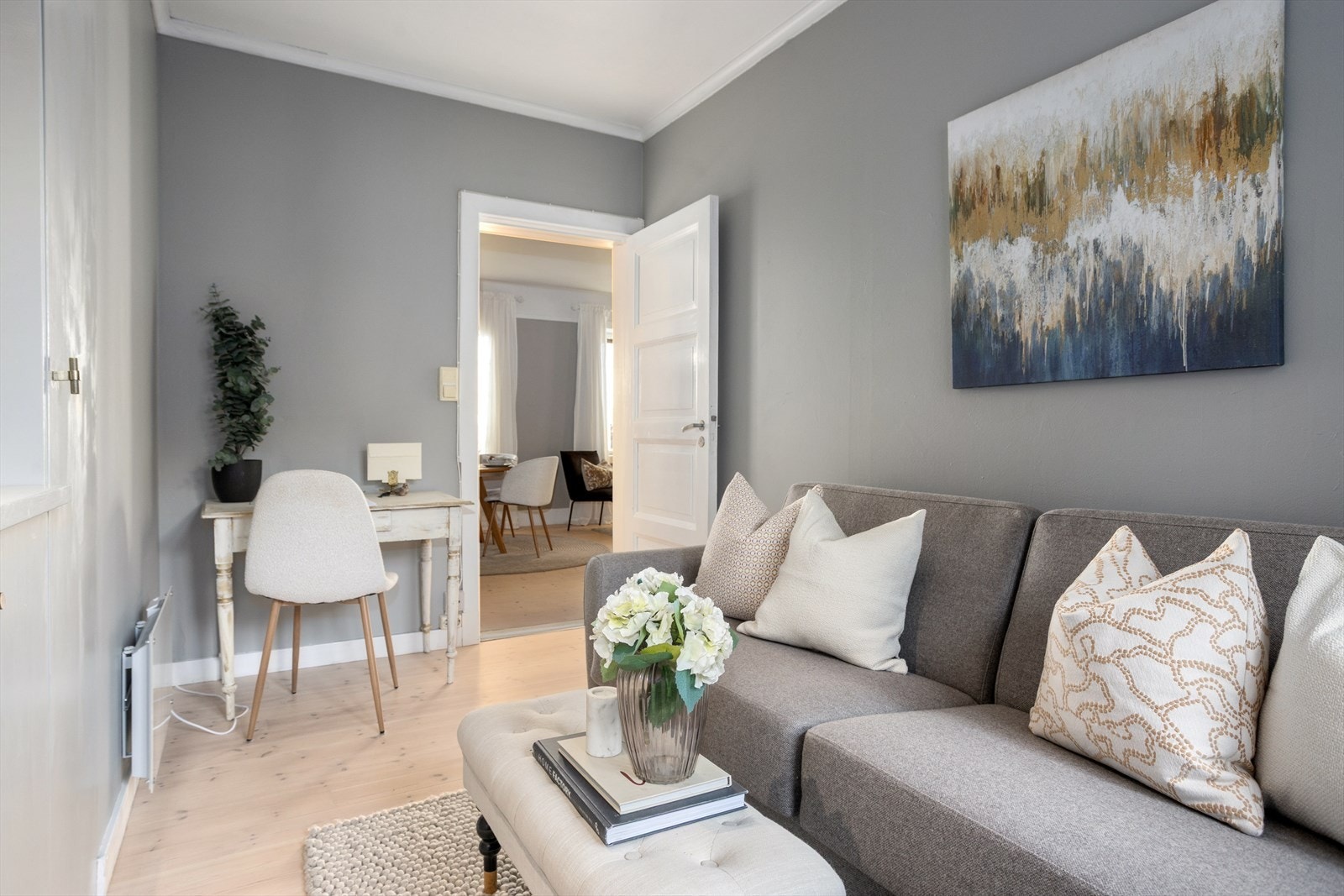 Rommet fungerer fint som barnerom, gjesterom eller hjemmekontor Galleribilde