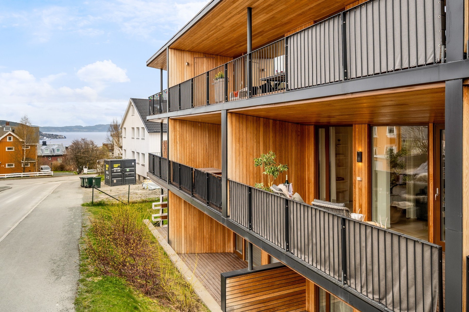 Leiligheten har en populær beliggenhet på Berg i en boligblokk fra 2018. Galleribilde