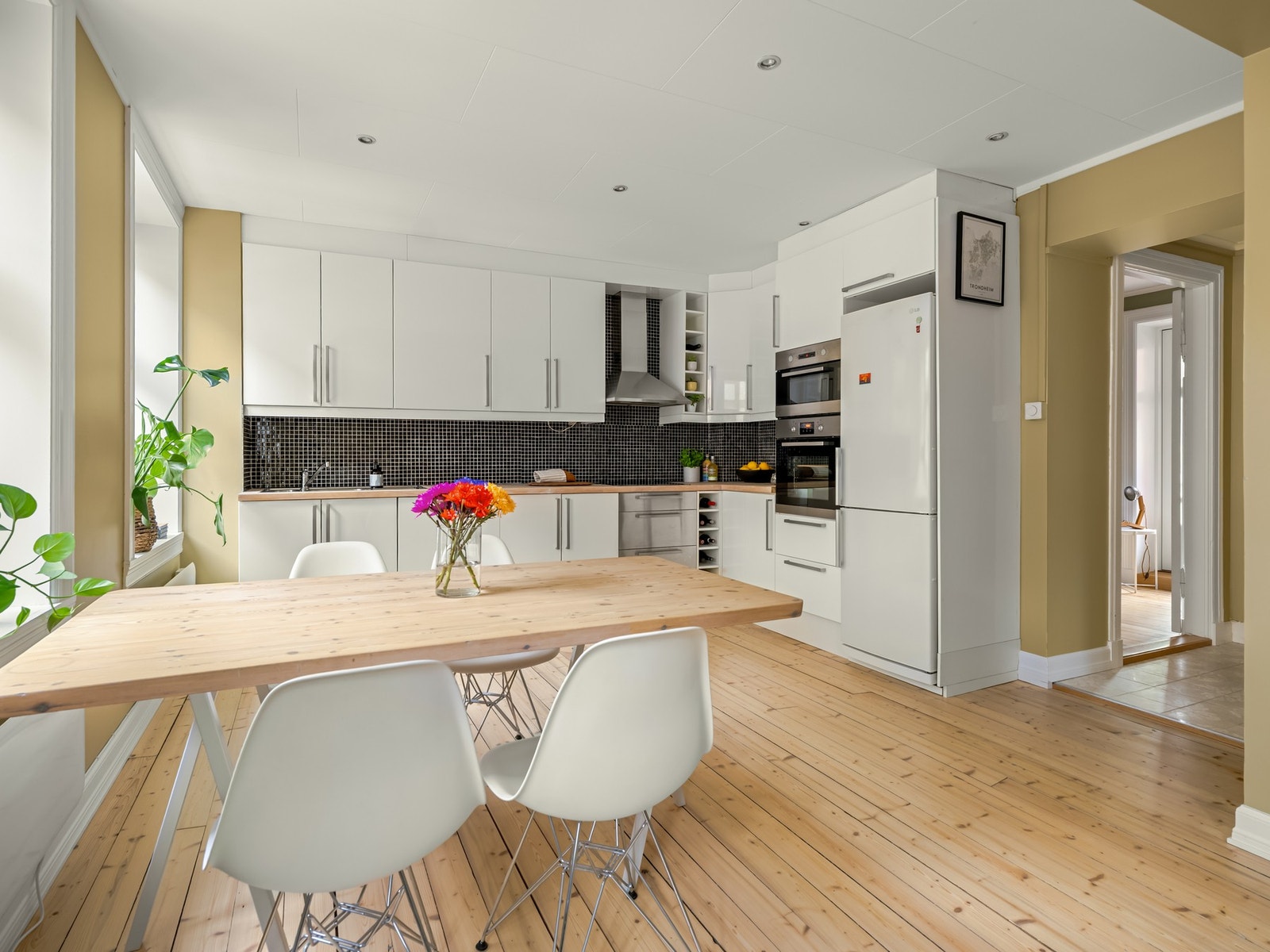 Det betyr at du har plass til hele storfamilien på middag, om du vil det. Galleribilde