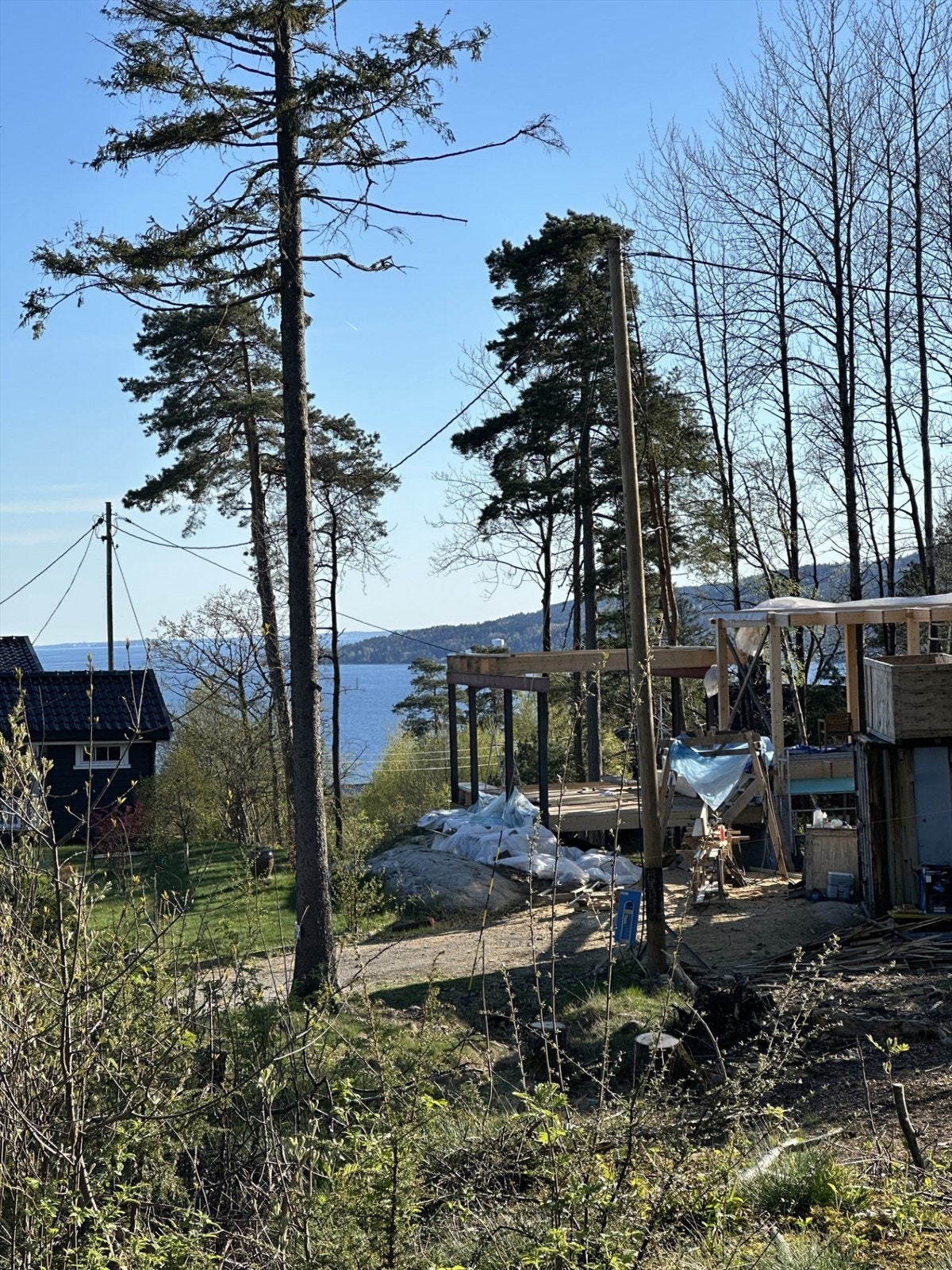 Fjordgløtt mot innseiling i syd fra tomten (privat bilde) Galleribilde