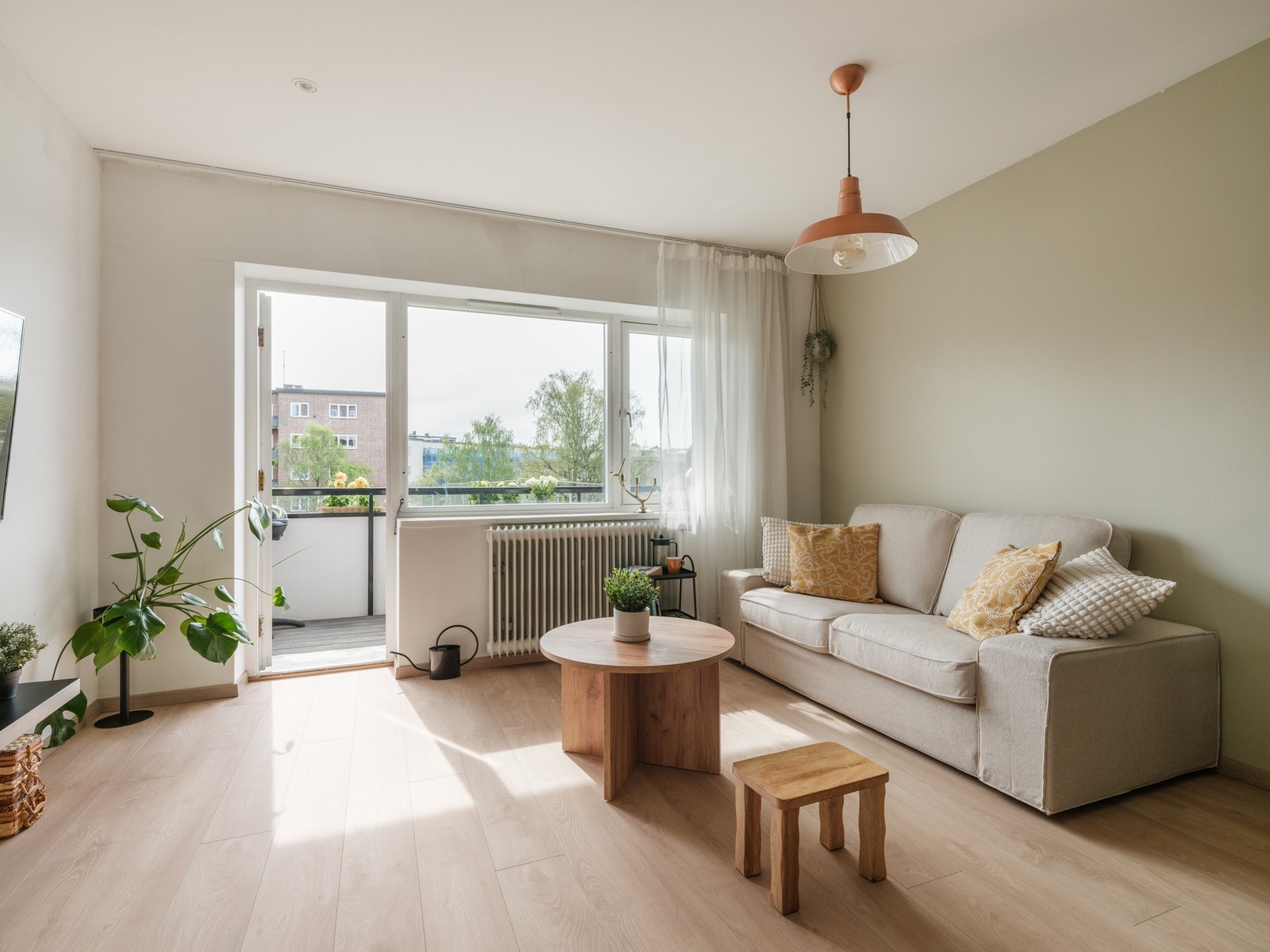 Velkommen til Schouterrassen 11 - presentert av Joakim Olsen Sandum. Galleribilde