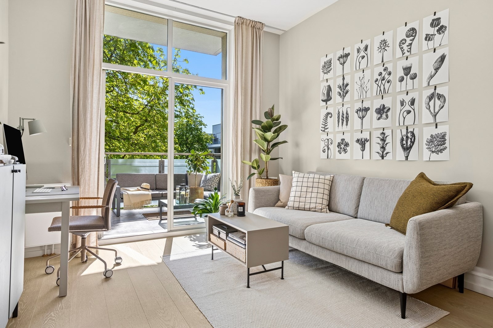 Pilestredet Park 34 presenteres av DNB Eiendom ved Linn Wendel!
Dette er en delikat og tiltalende 2-roms i byggets 2. etg med heisadkomst. Galleribilde