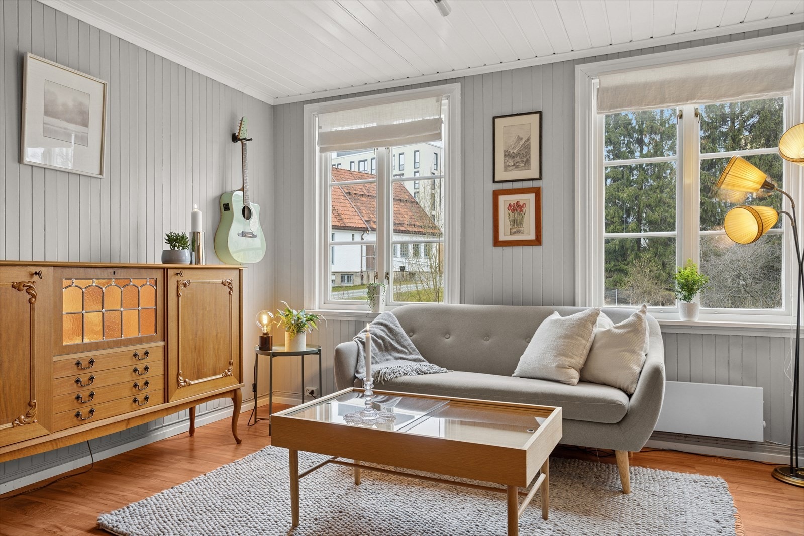 Leiligheten ligger sentralt til på Lerkendal og det er kort vei til blant annet SINTEF, NTNU Gløs + Handelshøyskolen, St. Olavs, Lerkendal stadion, med flere. Galleribilde