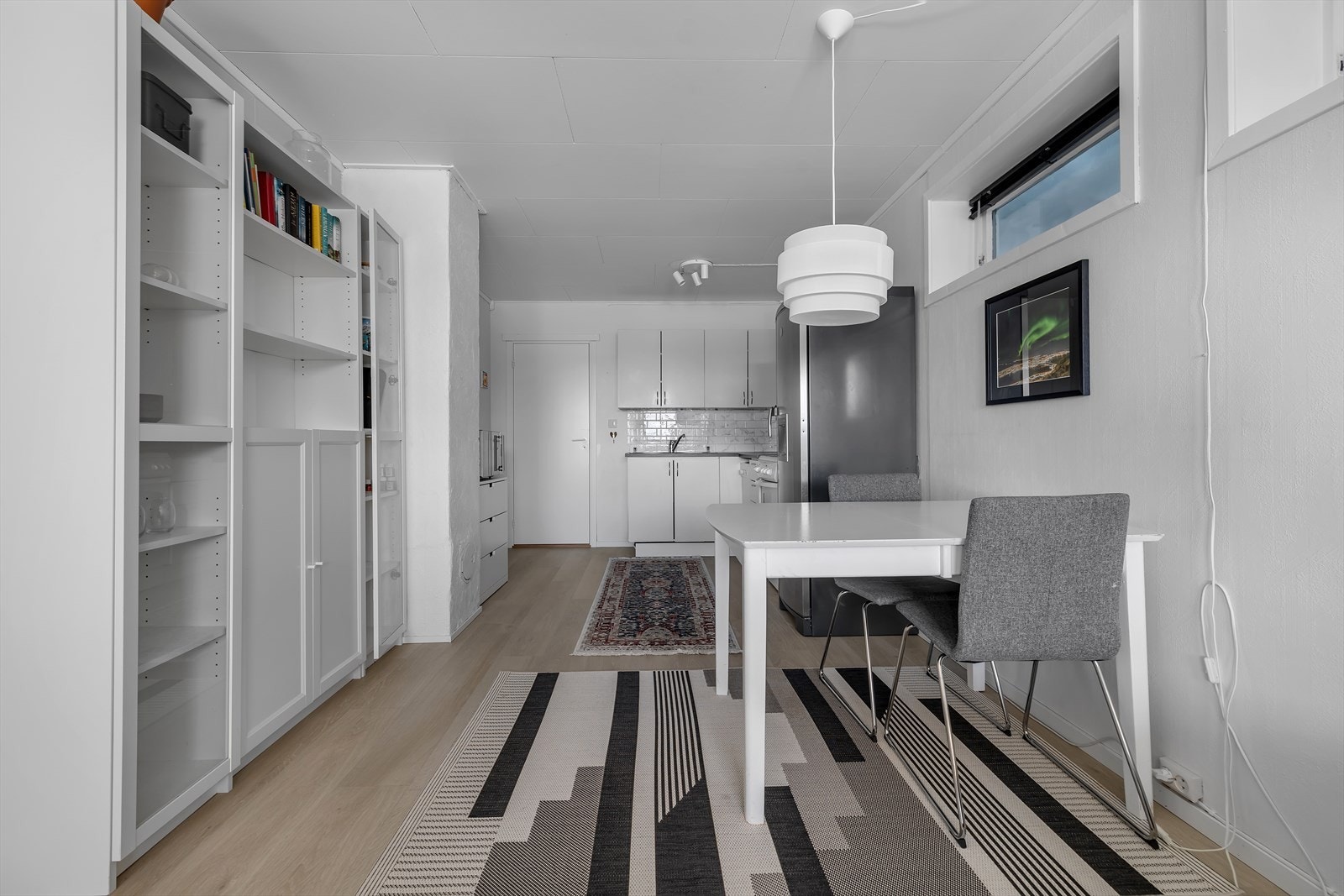 God plass til en spisekrok. Galleribilde