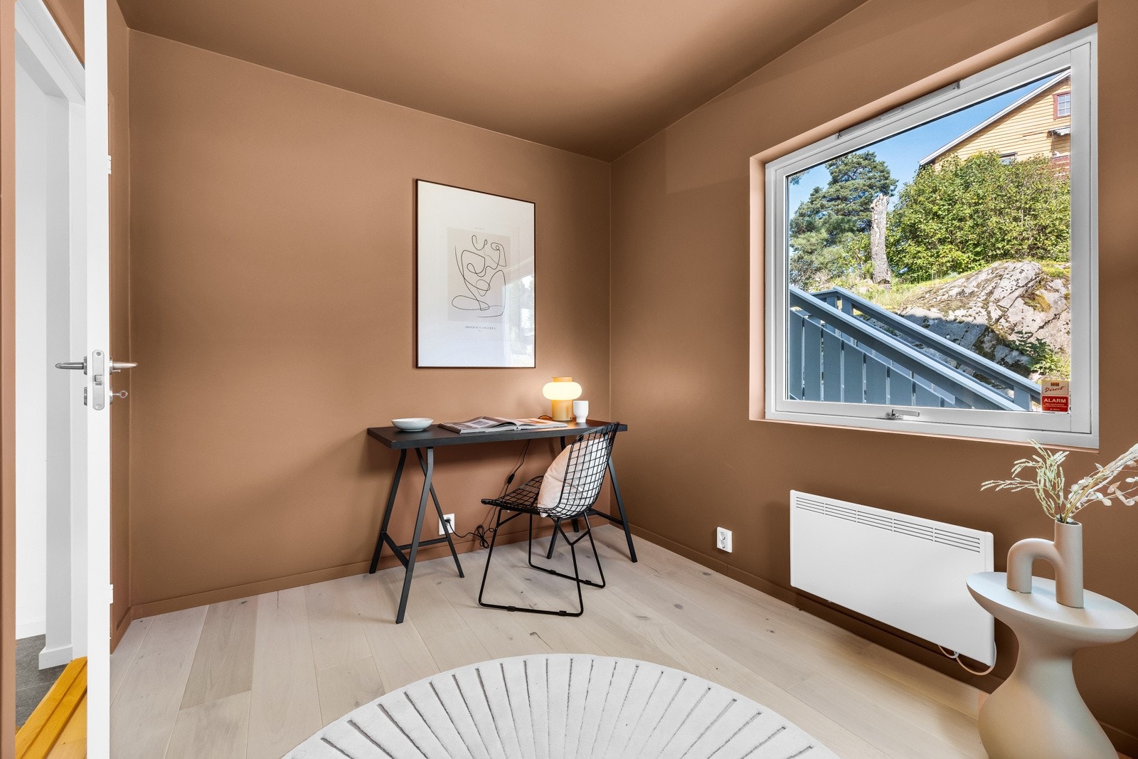 Dette rommet fungerer utmerket som f.eks barnerom, gjesterom eller kontor. Galleribilde