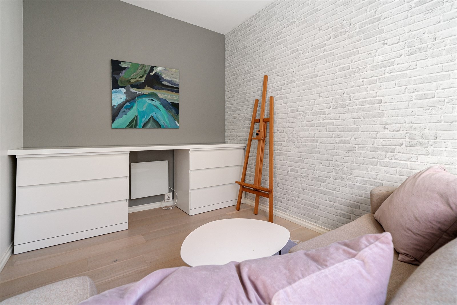 Soverommet måler 7,7 kvadratmeter. Galleribilde