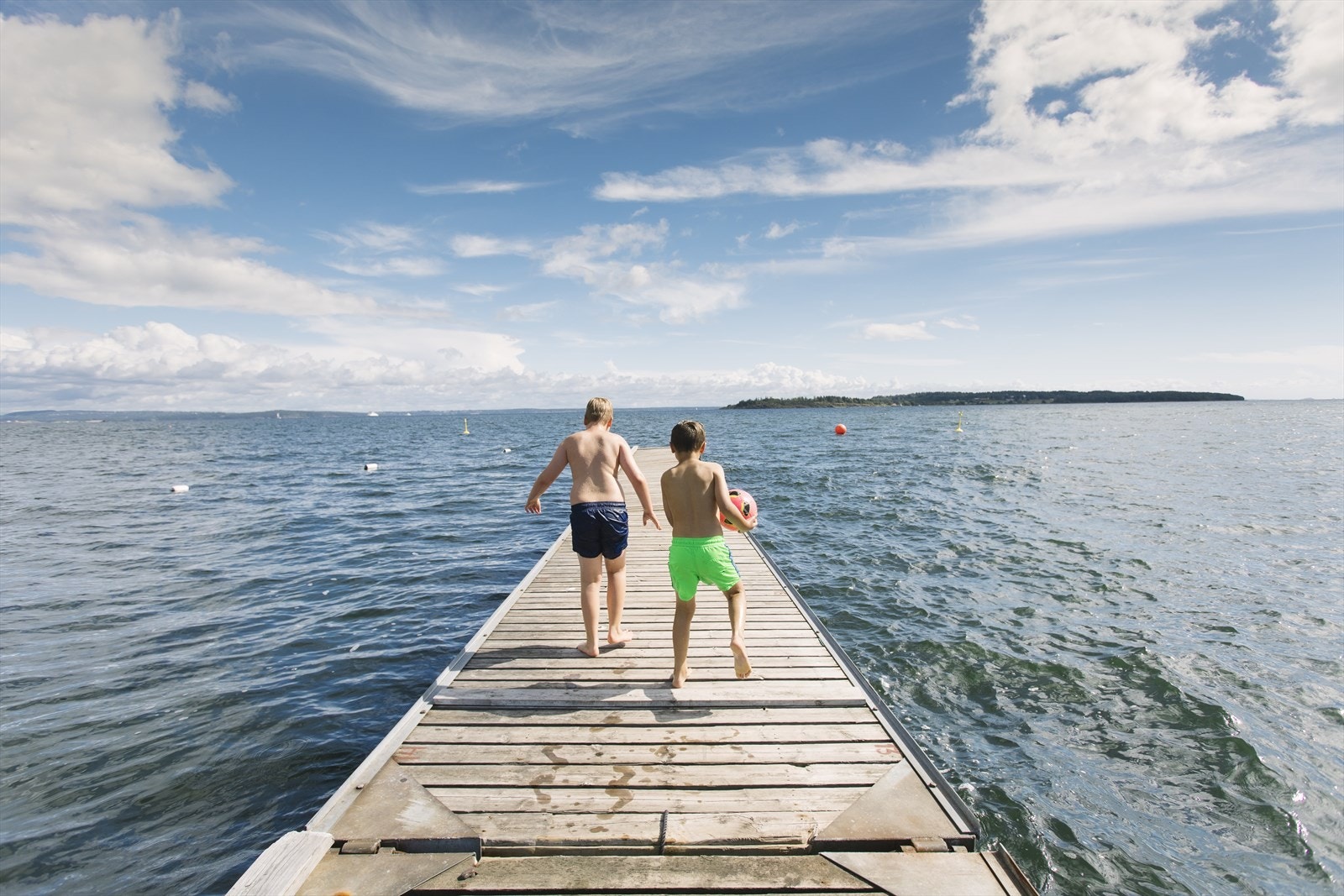 Kort vei til flere badeplasser langs kysten. Galleribilde