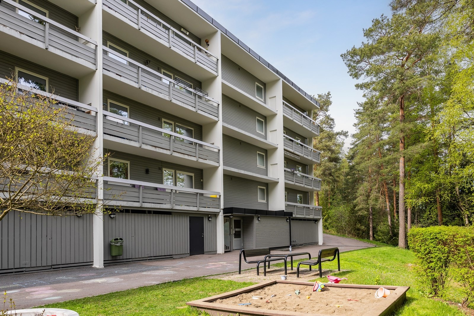 Det medfølger garasjeplass eget kjelleranlegg Galleribilde