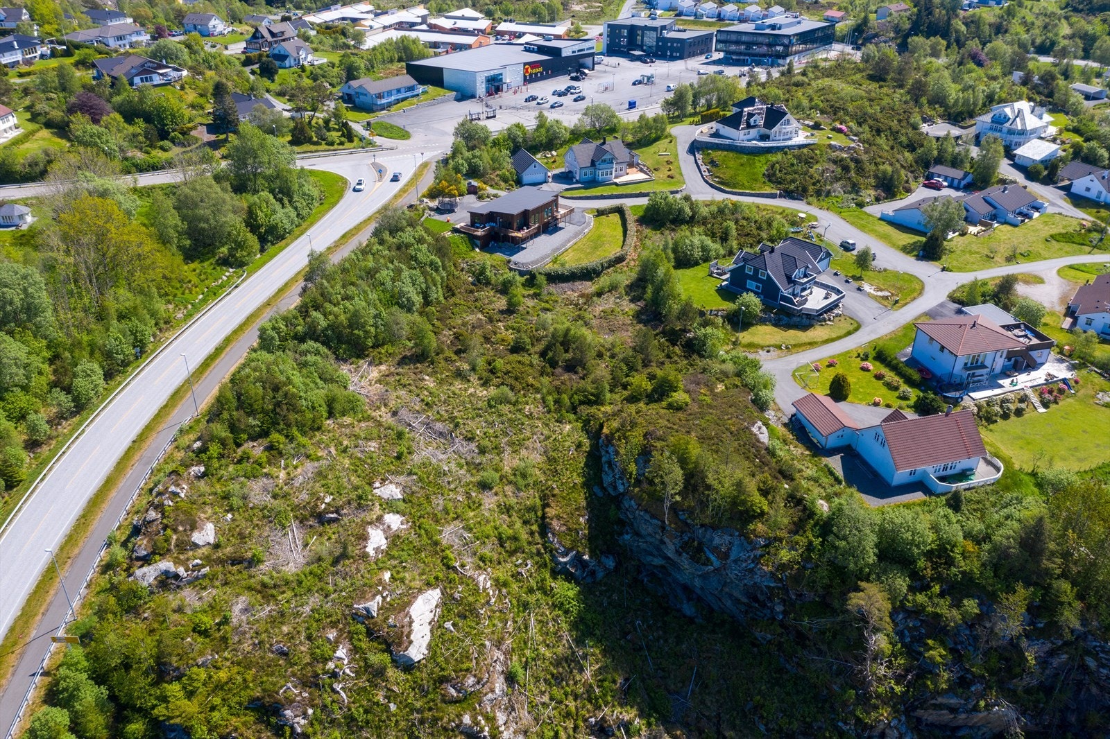 Velkommen til dette spennende tomteområdet! Presentert av Pål Kristian Fogge - Eiendomsmegler Vest. Galleribilde