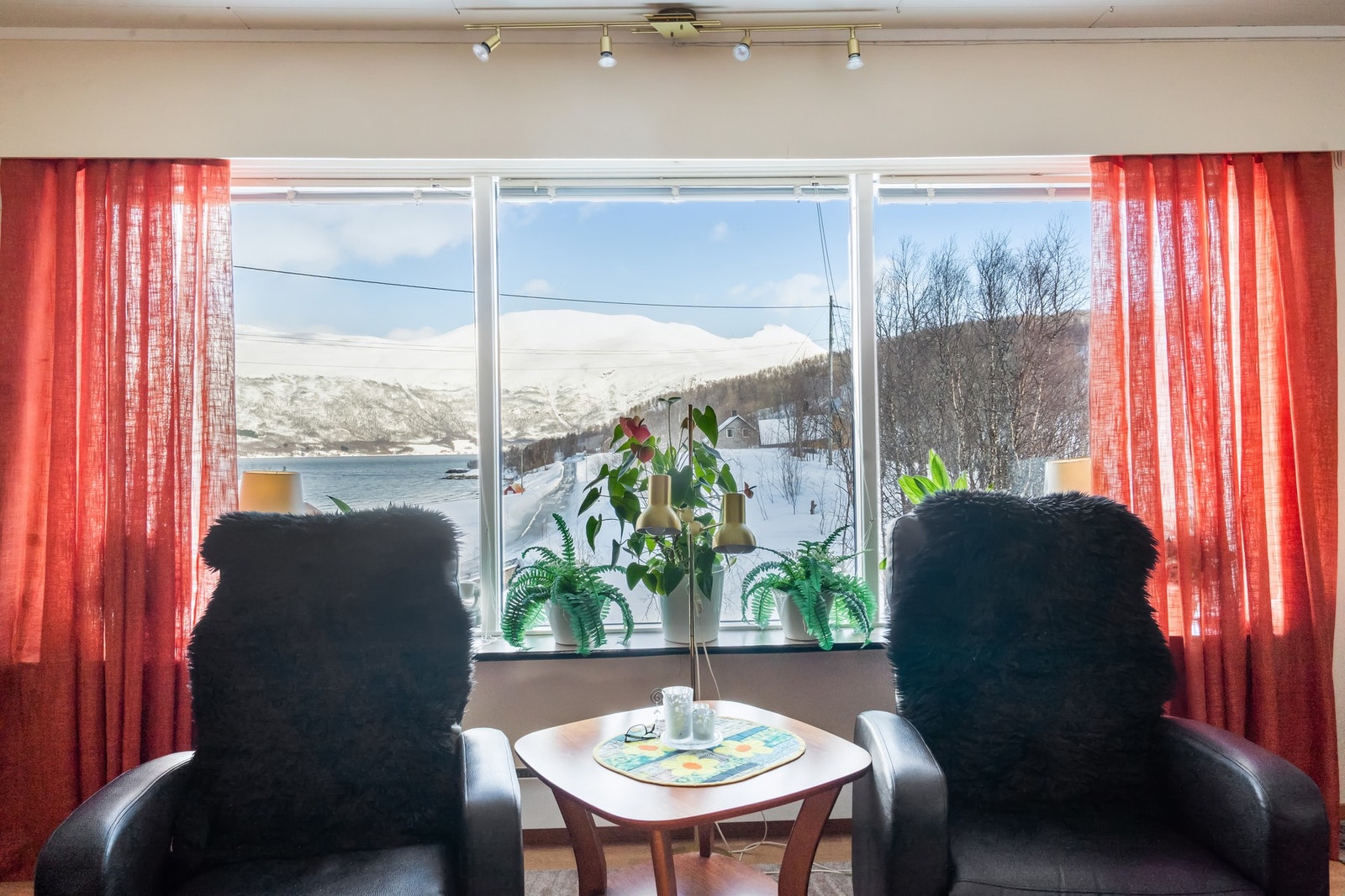 Stue og utsikt Galleribilde