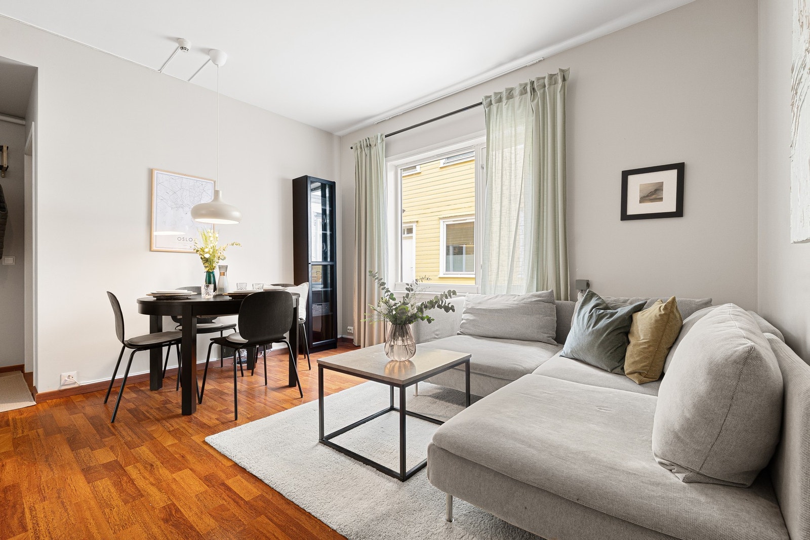 Leiligheten har et bruksareal på 40 kvm, og har fine oppholdsrom som er lett å innrede. Galleribilde