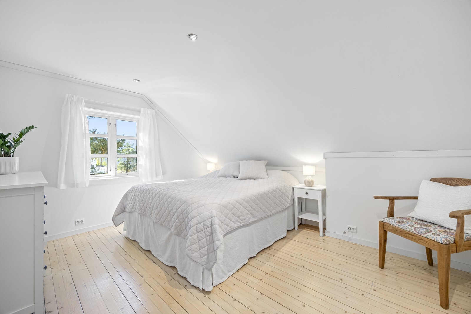 Hovedsoverom 2. etasje Galleribilde