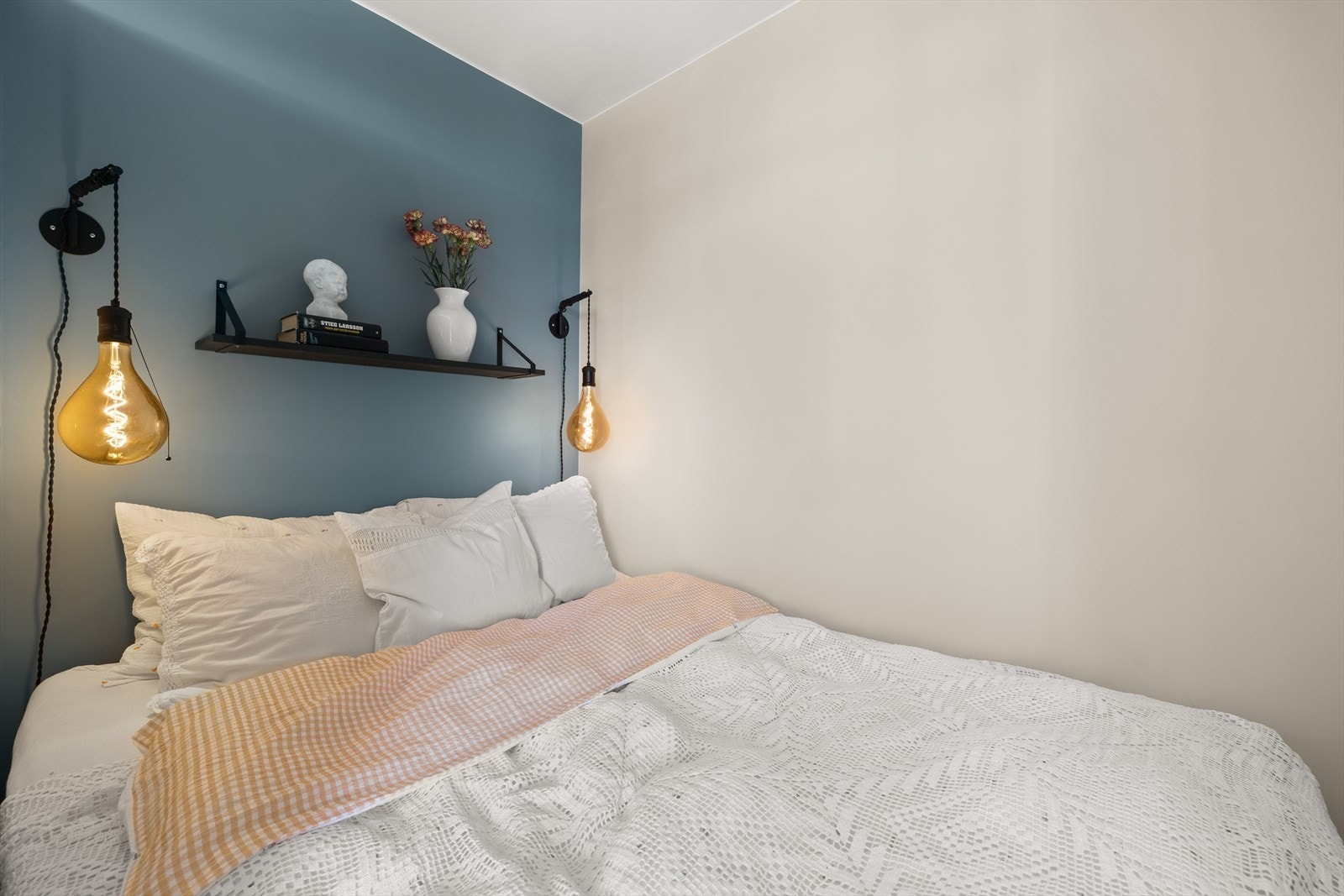 Sovealkove med plass til dobbeltseng Galleribilde