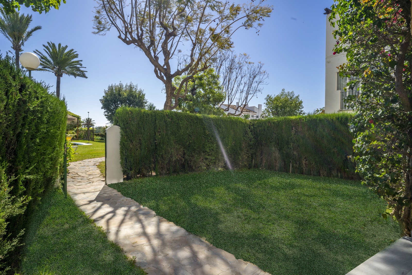 Privat hage Galleribilde