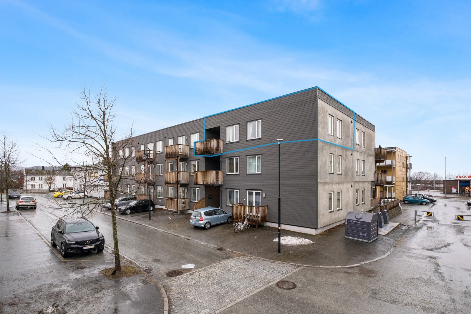 En attraktiv 3-roms hjørneleilighet med sentral og praktisk beliggenhet i Sameiet Spinneriet, Stjørdal Sentrum. Galleribilde