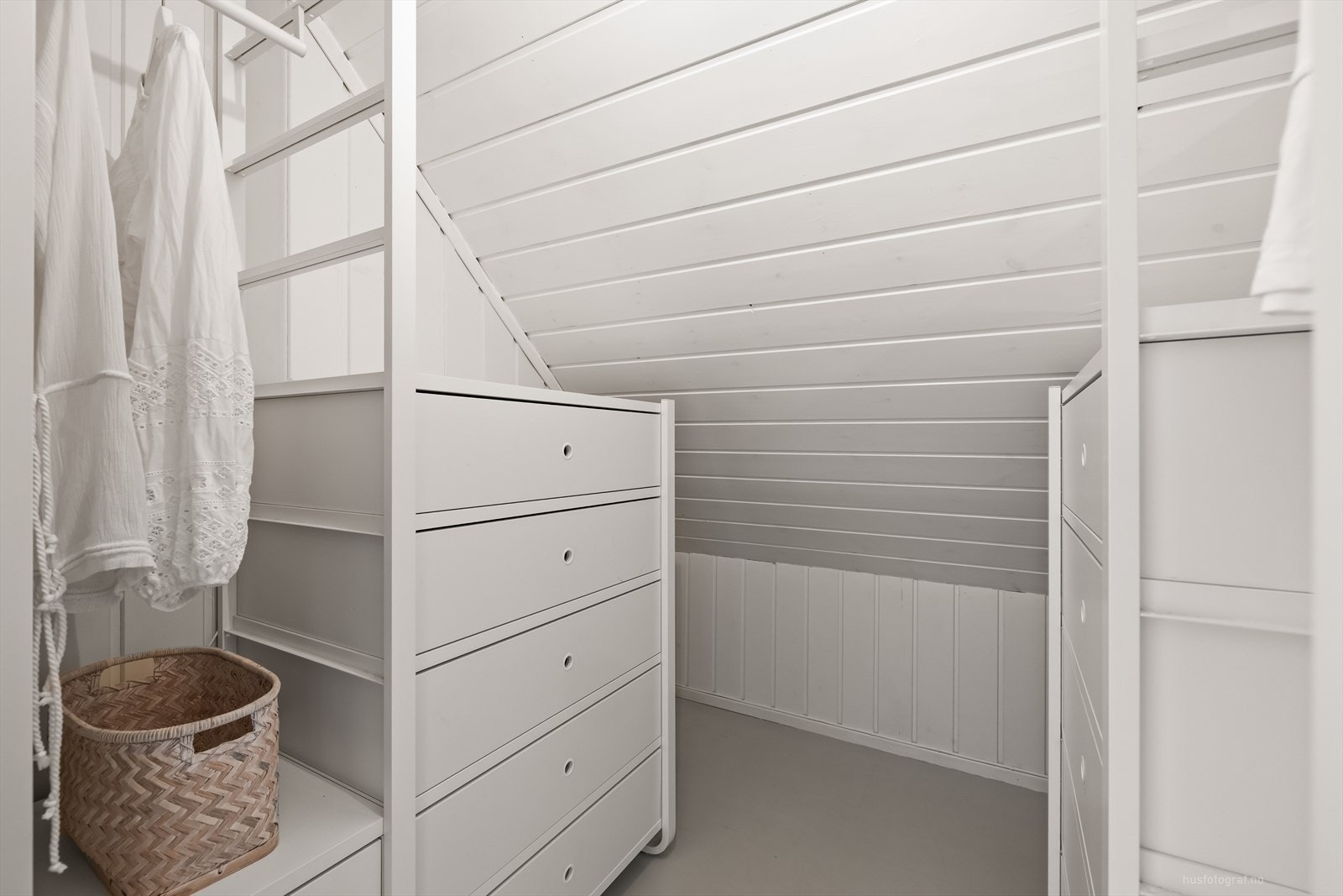 Bod/garderobe i 2. etasje. Galleribilde