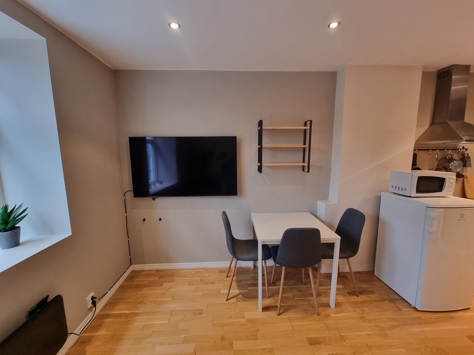 Stue - Lys og romslig Galleribilde