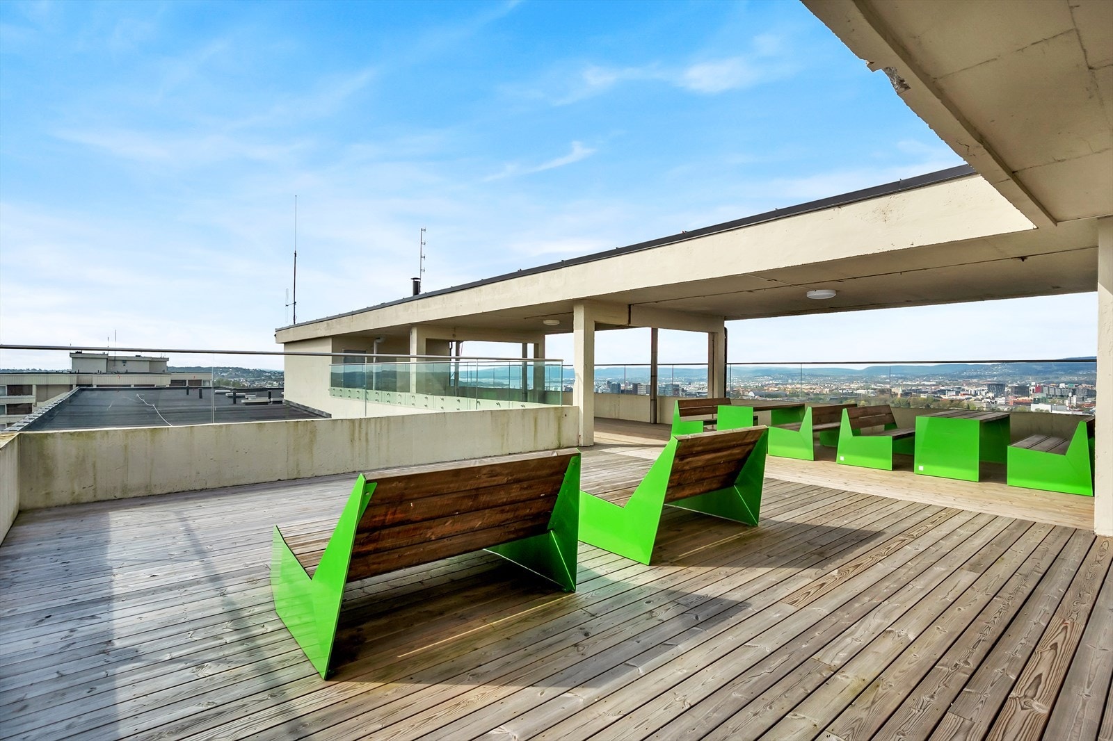 Herlig takterasse som kan benyttes av alle andelseiere. Galleribilde