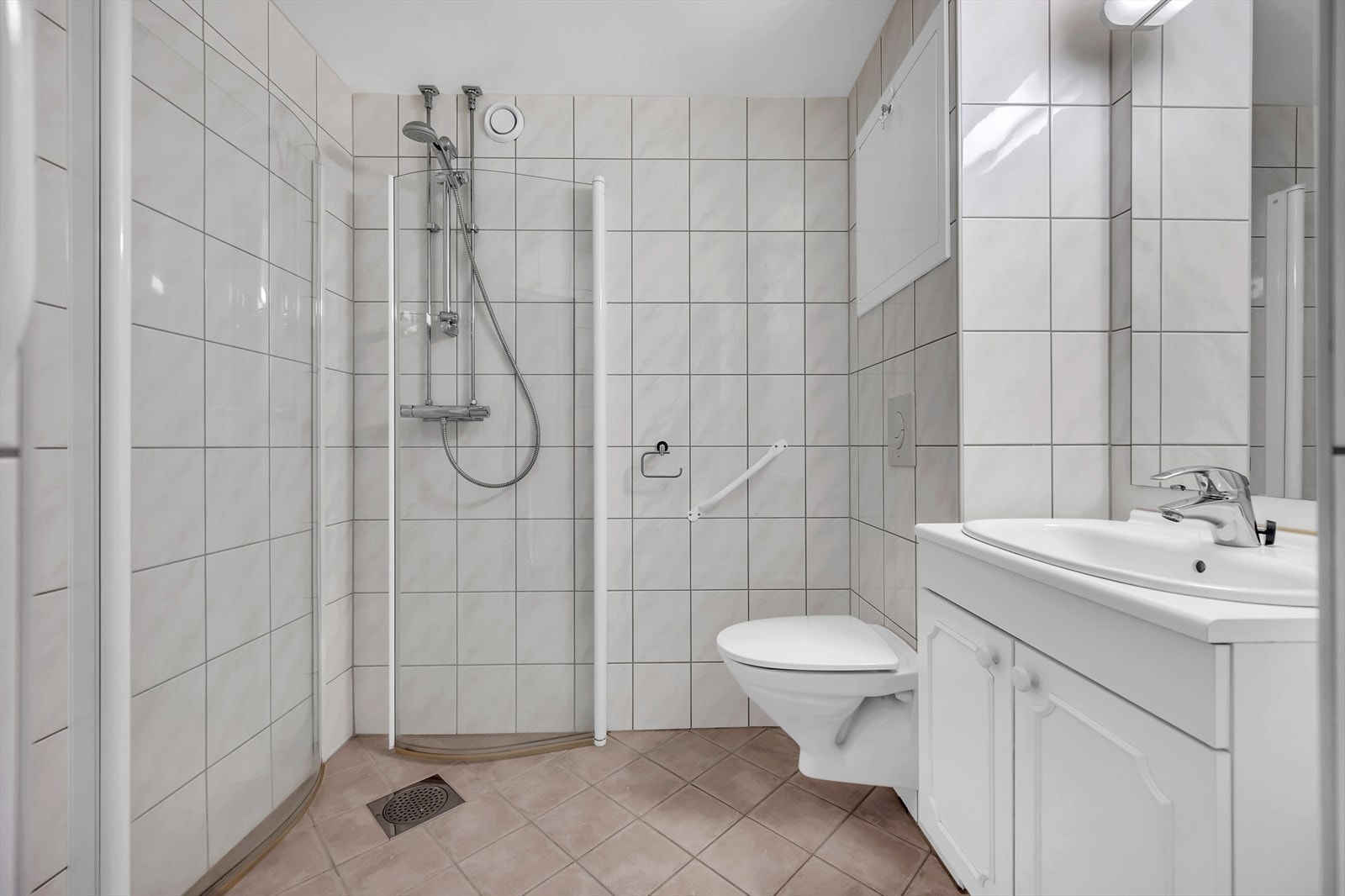 Baderommet ble rehabilitert i regi av borettslaget i 2011. Galleribilde