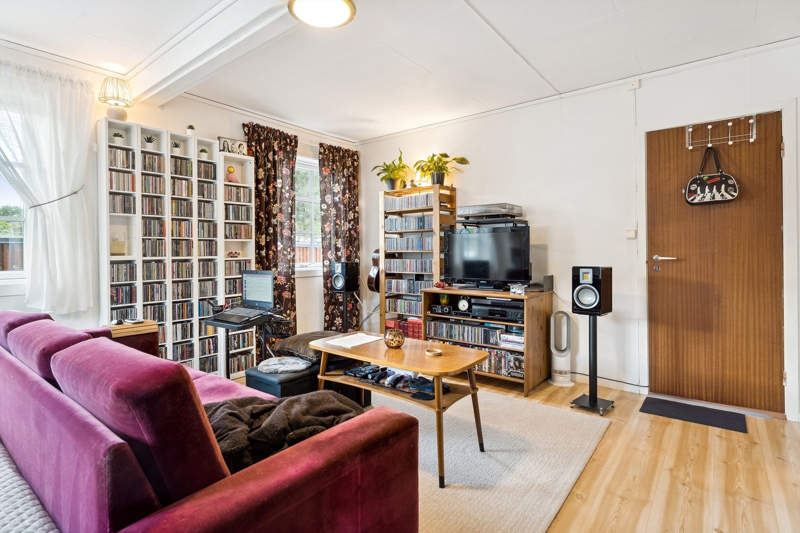 Stue i underetasje Galleribilde