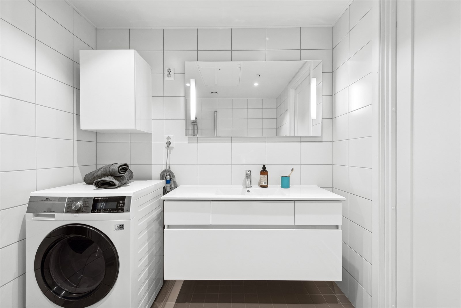 Baderommet har en behagelig gulvvarme. Galleribilde