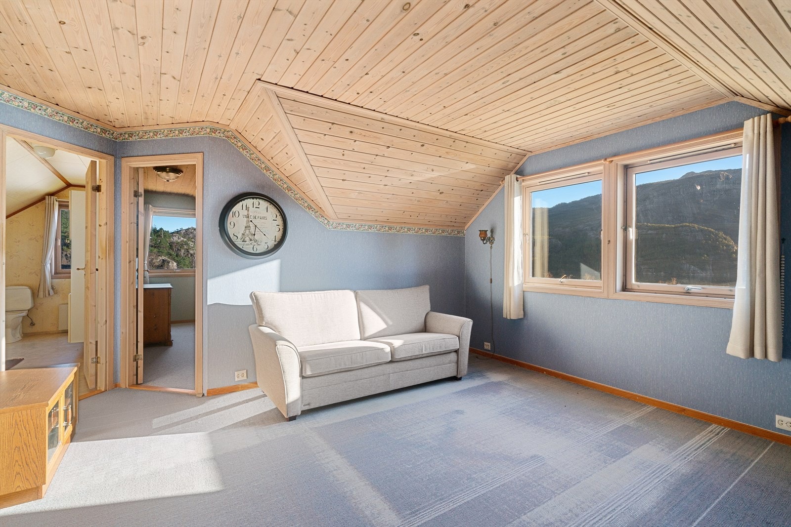 Loftstue - På tegninger fra kommunen er det tegnet inn vegg og ett fjerde soverom Galleribilde