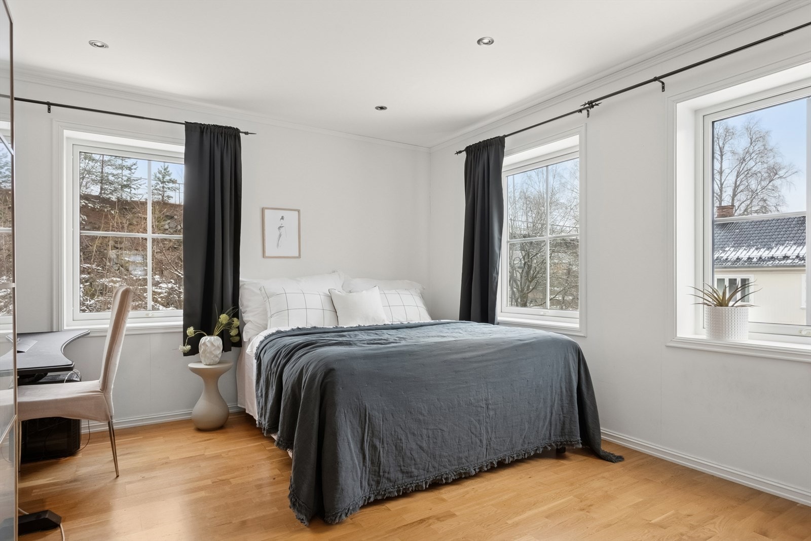 Alle soverommene er av god størrelse. Galleribilde