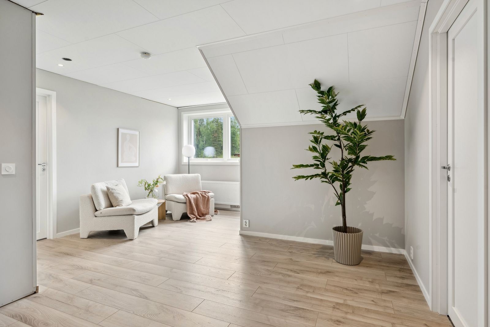 Tv-stue / rom i 2.etg Galleribilde