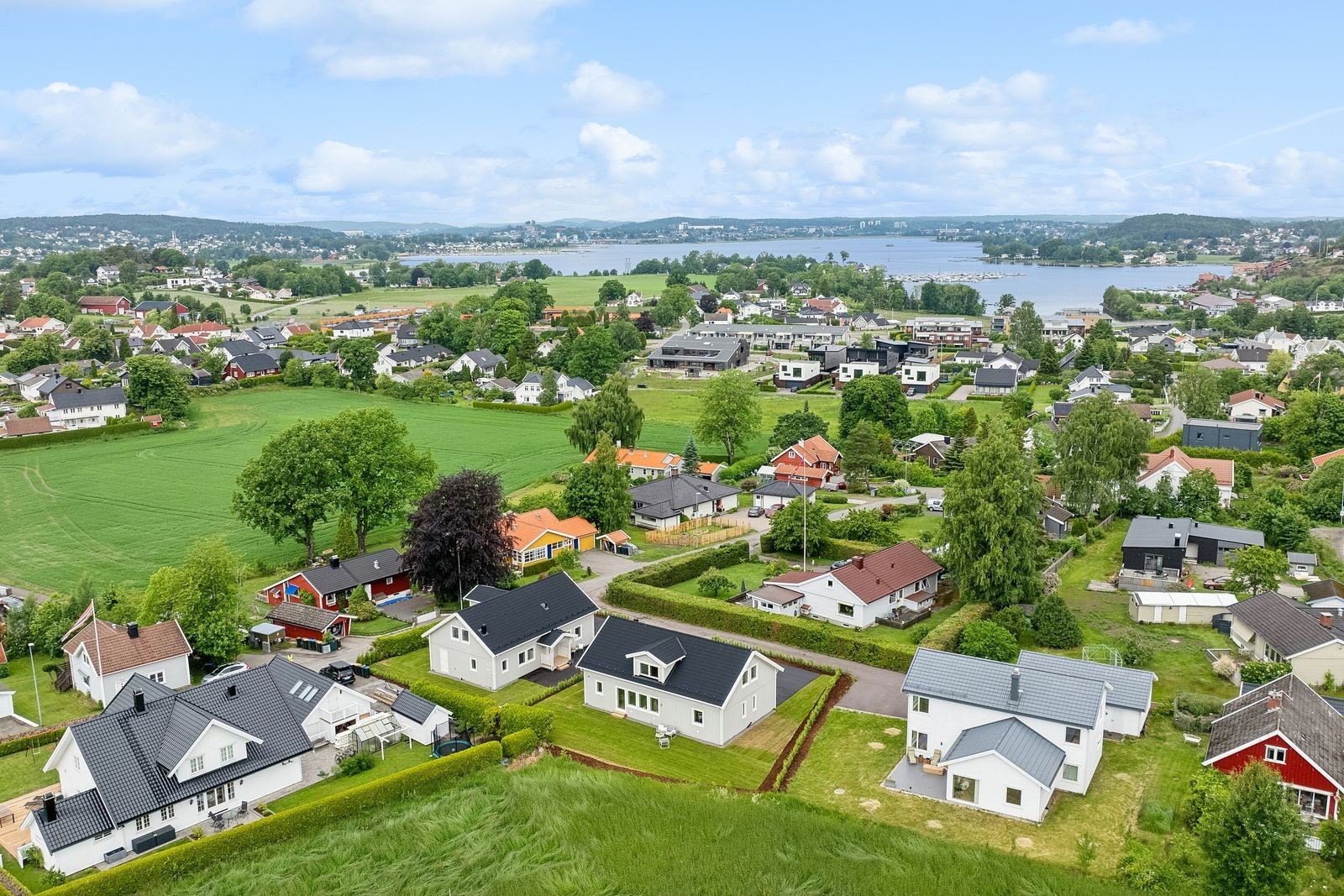 Oversiktsbilde med drone Galleribilde