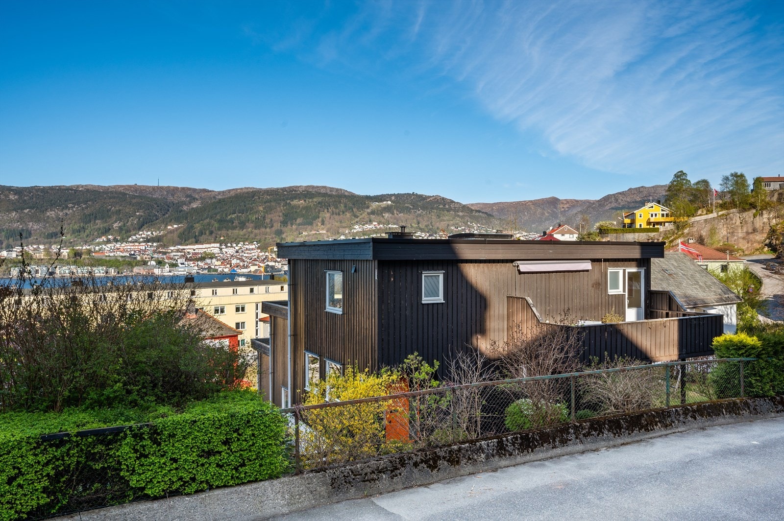 - Gangavstand til flere skoler og barnehager - Galleribilde