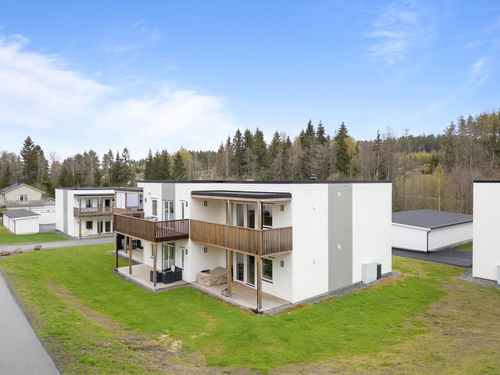 Eiendomsmegler Krogsveen avd. Årnes har gleden av å presentere Damlitoppen 26. Galleribilde