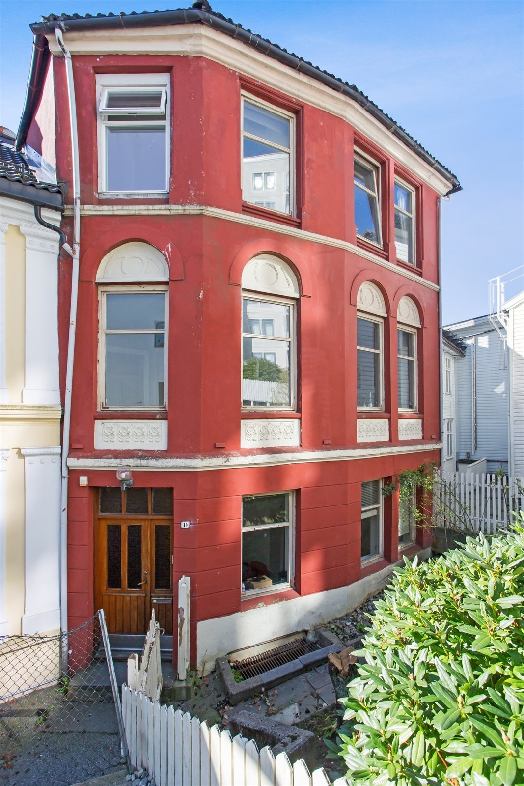 Inngang til eiendommen. Galleribilde